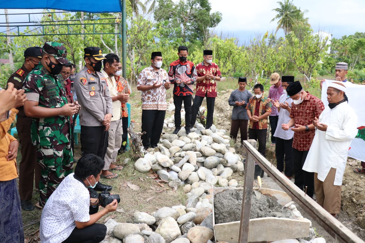 Budiman Bersama Forkopimda Letakkan Batu Pertama Pembangunan Masjid ...